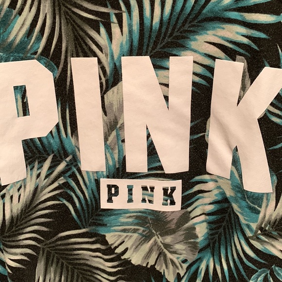 Pink crewneck sweatshirt size small - Picture 2 of 4